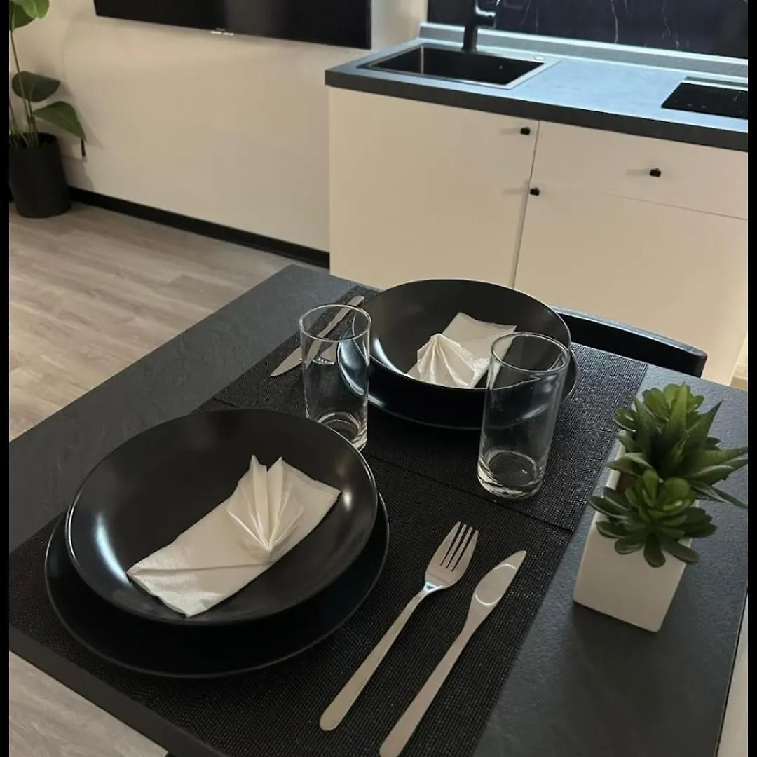 Royal B&B Lonate Pozzolo 0*,
